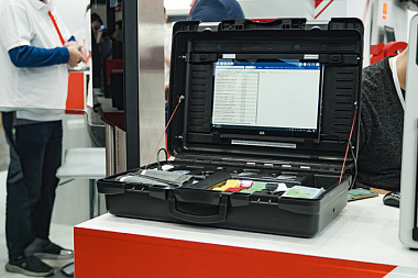 Чемоданчик, в котором целая поликлиника: как ICL Техно сократила расстояние от больного до врача